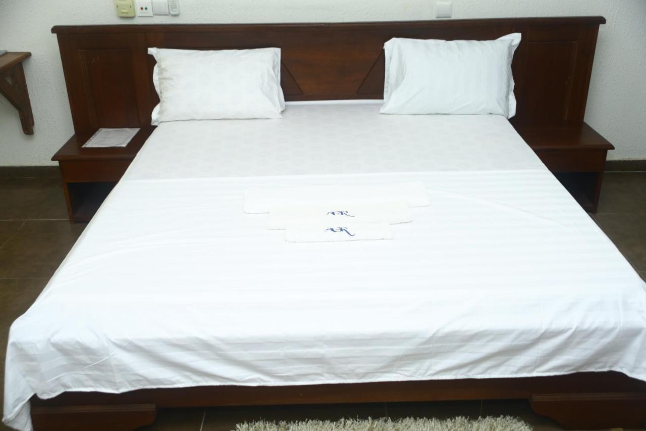 Amazing Grace Residence โกโตนู ภายนอก รูปภาพ