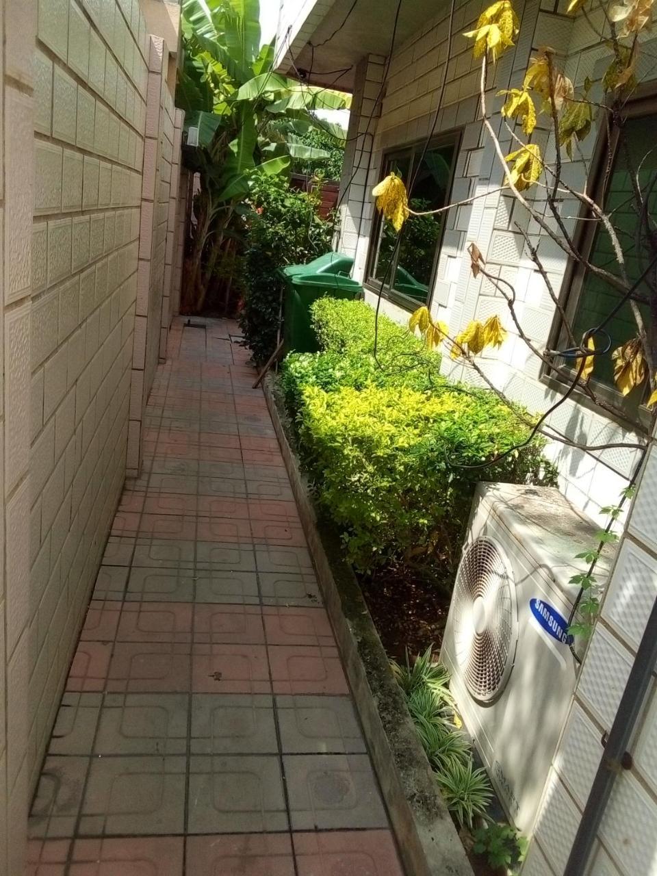 Amazing Grace Residence โกโตนู ภายนอก รูปภาพ